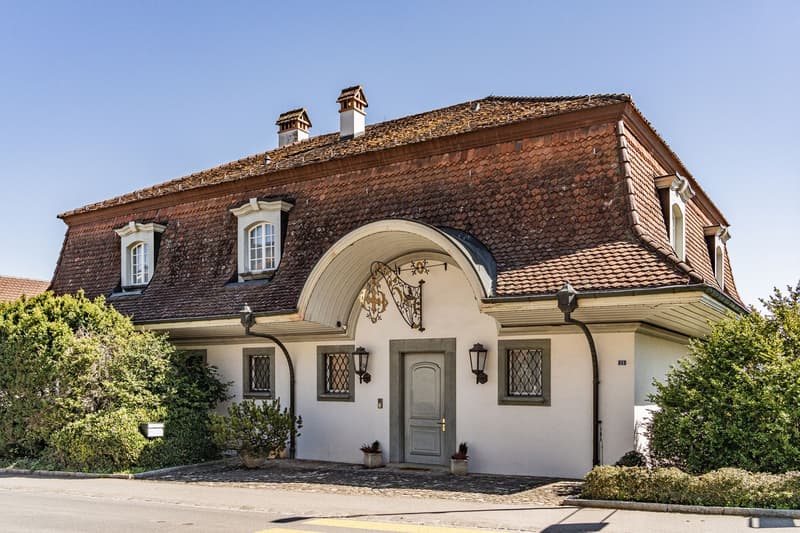 Königlich leben: Landhausvilla mit Bauparzelle (6)