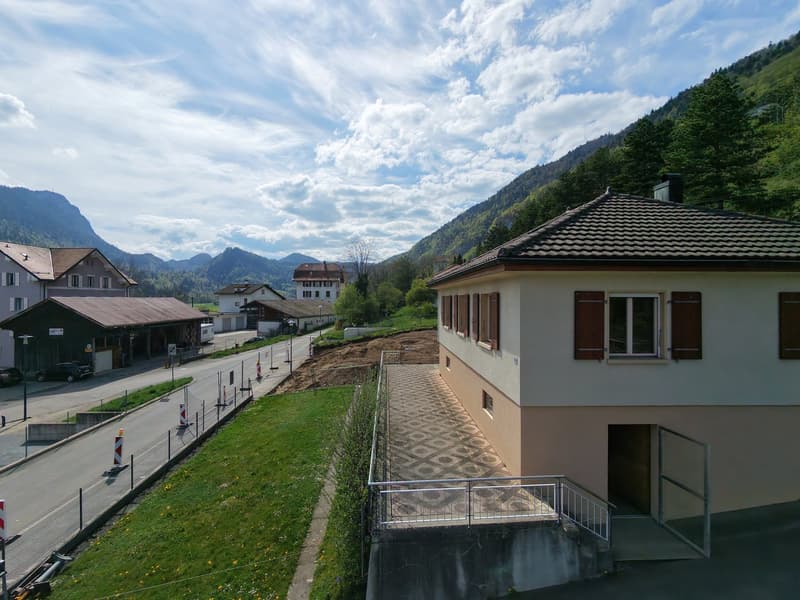 Maison individuelle à rénover dans un quartier paisible - belle opportunité (9)