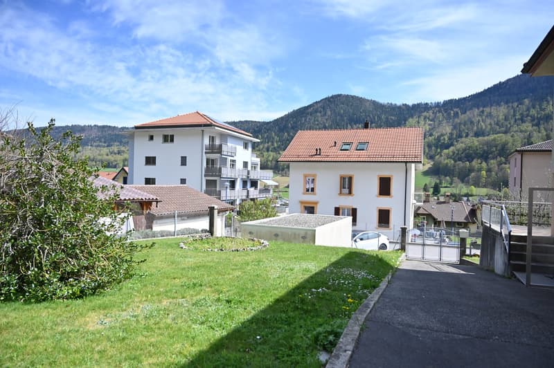 Maison individuelle à rénover dans un quartier paisible - belle opportunité (6)