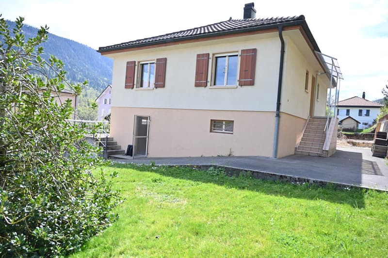 Maison individuelle à rénover dans un quartier paisible - belle opportunité (7)