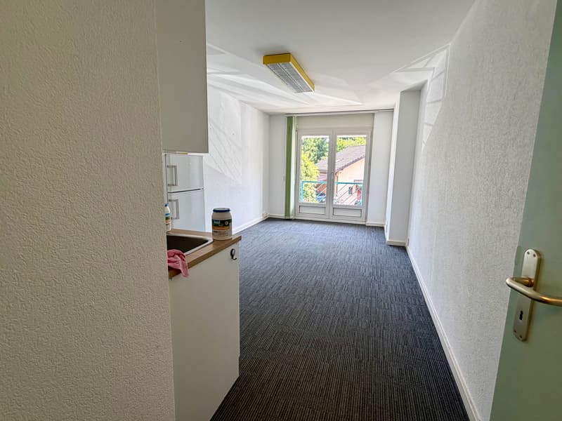Bureau spacieux à louer à Payerne – 5 pièces, 143 m² (14)