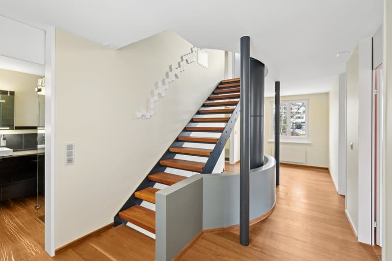 Charmantes 6.5-Zimmer-Einfamilienhaus in Bassersdorf (6)