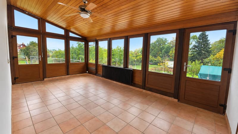 Spacieux appartement de 6 pièces dans un cadre verdoyant (2)