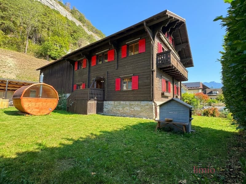 EINE SELTENE GELEGENHEIT: Komplett renoviertes Chalet mit Einliegerwohnung nur 5min von Chur (4)