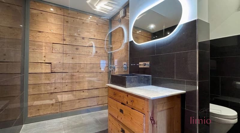 EINE SELTENE GELEGENHEIT: Komplett renoviertes Chalet mit Einliegerwohnung nur 5min von Chur (6)
