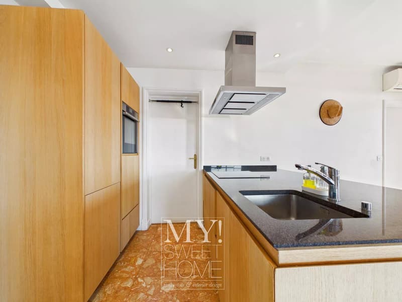 Exklusive Dachgeschosswohnung mit Meerblick im Quartier Californie von Cannes (8)