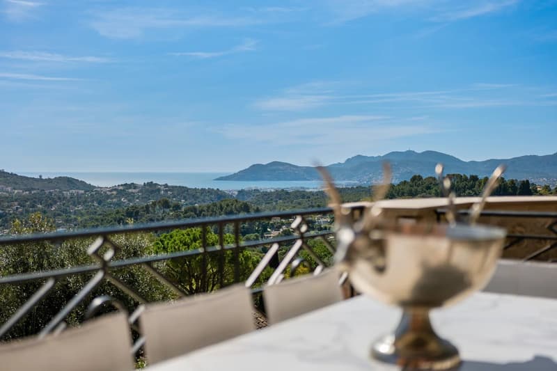 Mougins | Villa eccezionale con panorama, spa & vista sul mare sulla Costa Azzurra (2)