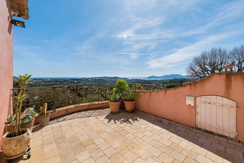 Mougins | Villa eccezionale con panorama, spa & vista sul mare sulla Costa Azzurra (24)