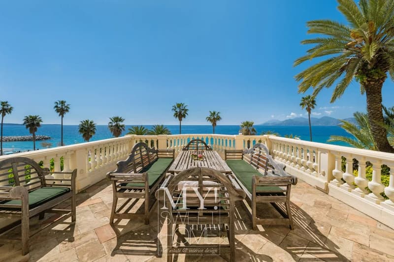 Cannes Midi | Villa storica in prima linea di mare con carattere Belle-Époque (17)