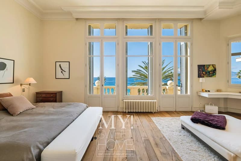 Cannes Midi | Villa storica in prima linea di mare con carattere Belle-Époque (12)