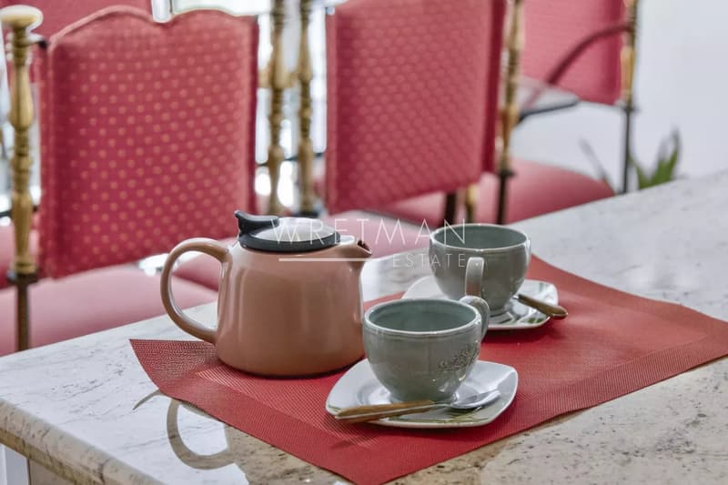 Saint-Tropez Altstadt 95 m² 3 Schlafzimmer Kamin Terrasse Südwest 5 Minuten zum Hafen (12)