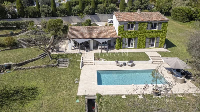 Valbonne Village Villa 155 m² Pool Garten 3.150 m² Bewachte Anlage Sofort bezugsfertig (3)