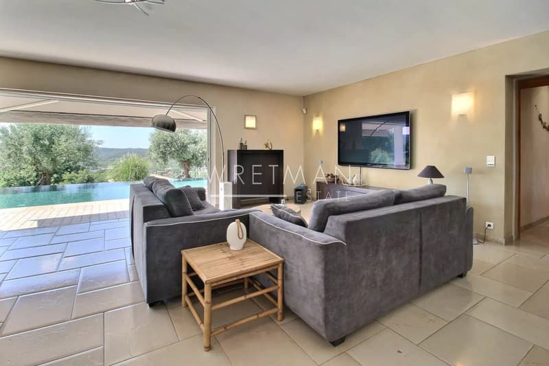 Elegante Villa mit Pool in Montauroux, 4 Schlafzimmer (6)