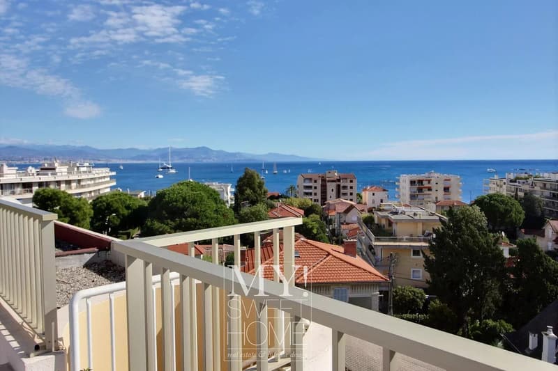 Exklusive Wohnung mit Meerblick in Salis, Antibes (4)