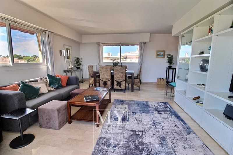 Exklusive Wohnung mit Meerblick in Salis, Antibes (10)