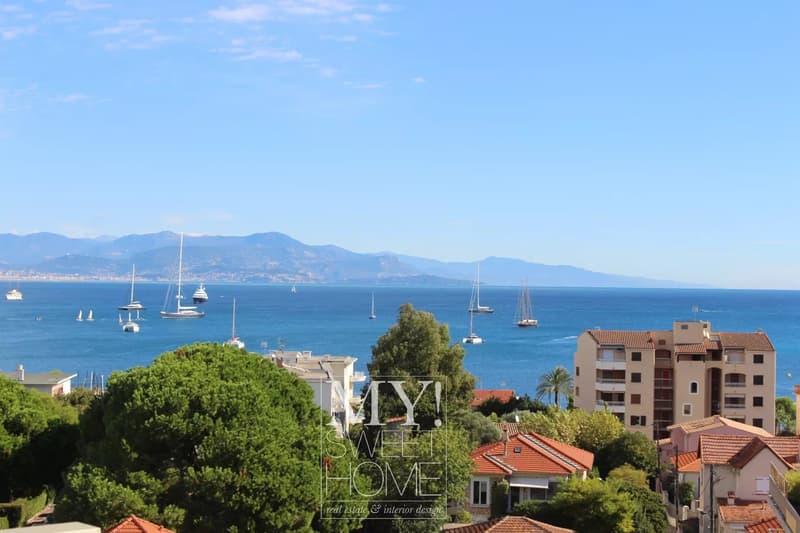 Exklusive Wohnung mit Meerblick in Salis, Antibes (1)