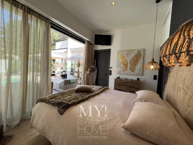 Contemporary villa - Mougins (8)