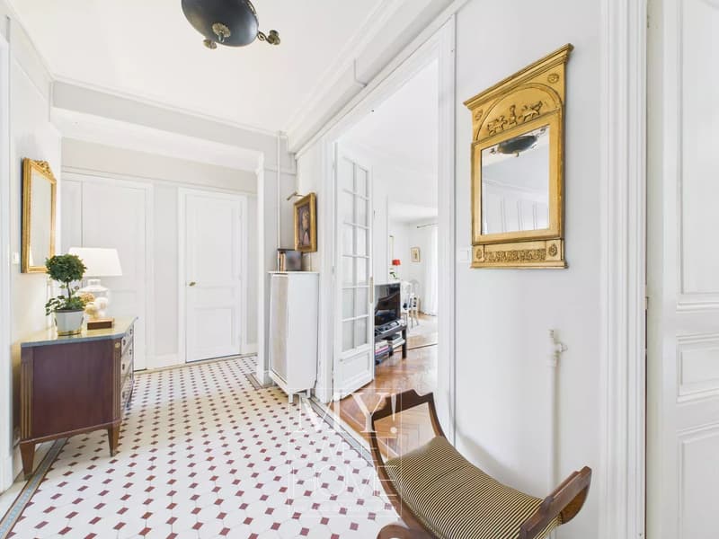 Spacious 4-room top-floor apartment - Nice Les Musiciens (7)