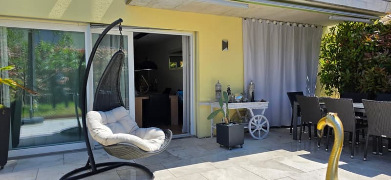 Maison mitoyenne moderne de 6.5 pièces à Port (5)