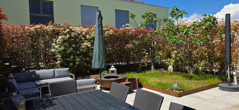 Maison mitoyenne moderne de 6.5 pièces à Port (6)