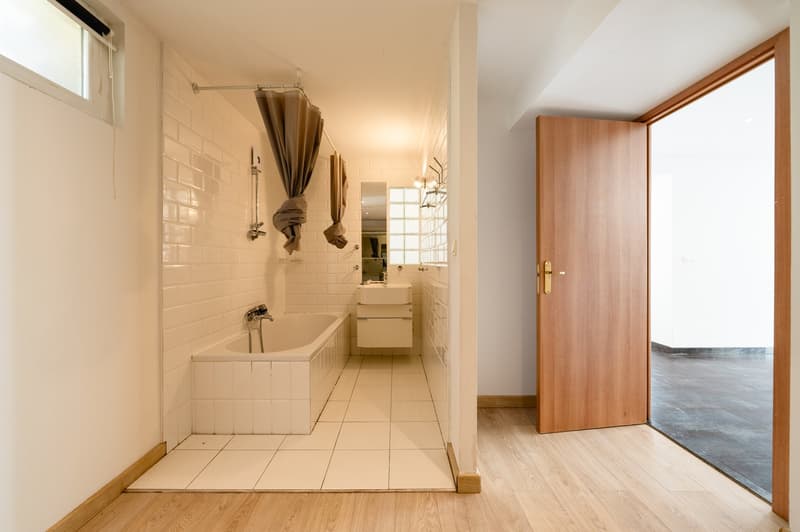 Appartement terrasse de 4 pièces à Divonne-les-Bains – 92m2 - terrasses (76m2), parking, box fermé (11)