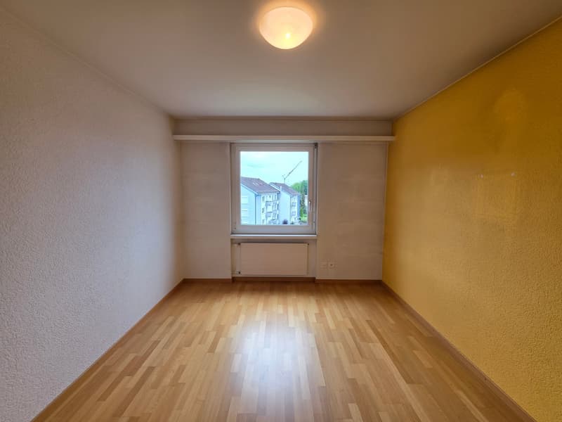 Schöne 4.5-Zimmer-Dachwohnung in Gossau - ruhig gelegen und doch zentral (12)