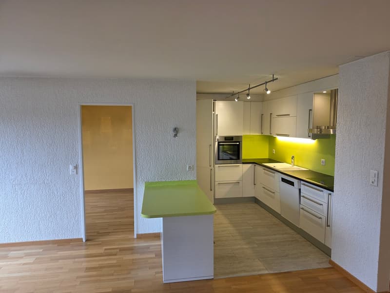 Schöne 4.5-Zimmer-Dachwohnung in Gossau - ruhig gelegen und doch zentral (5)