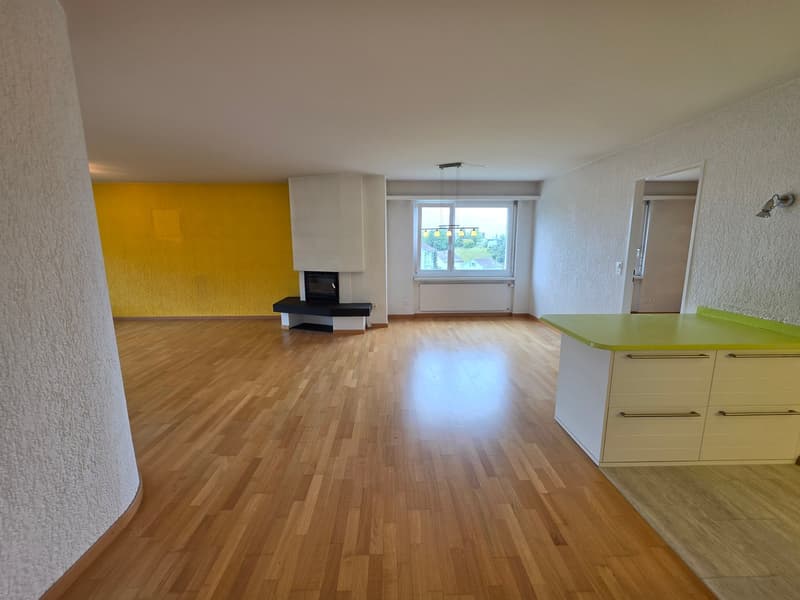 Schöne 4.5-Zimmer-Dachwohnung in Gossau - ruhig gelegen und doch zentral (7)