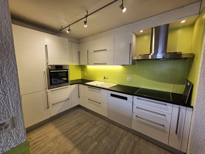 Schöne 4.5-Zimmer-Dachwohnung in Gossau - ruhig gelegen und doch zentral (6)