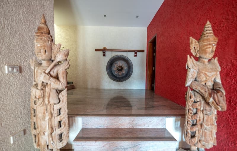 Traumhafte Villa an Top-Lage in Pattaya, Thailand (21)