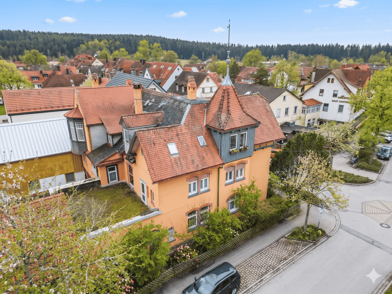 IMMORath.de – Herrschaftliches Stadthaus mit einzigartigem Charakter in Königsfeld (21)