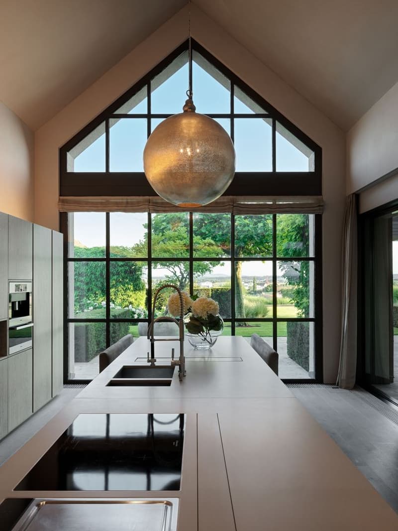 Country house residence just 20 minutes from the city of Zurich (2)