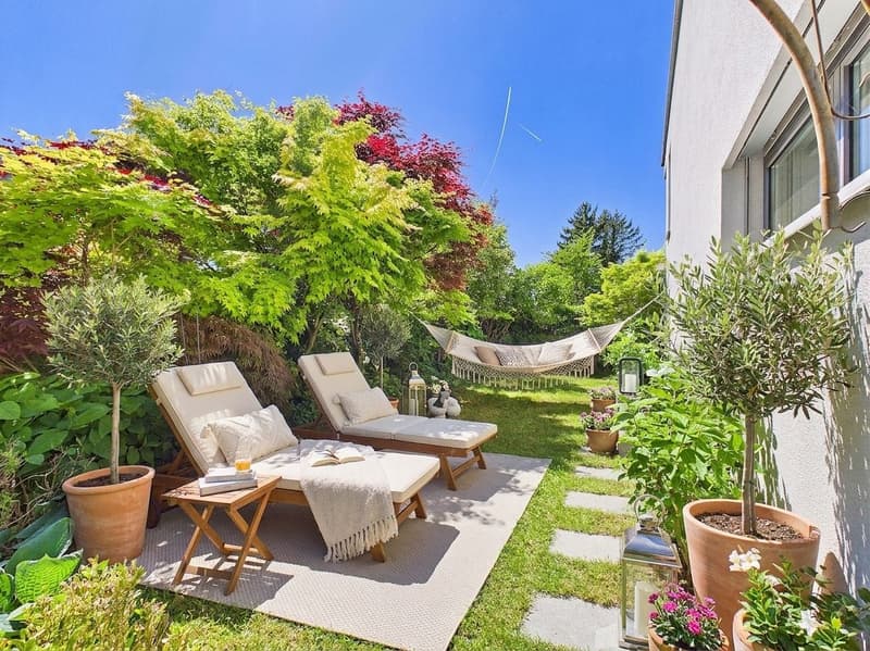 5,5 -Zimmer-Gartenwohnung mit verglaster Terrasse an zentraler Lage in Zollikon (4)