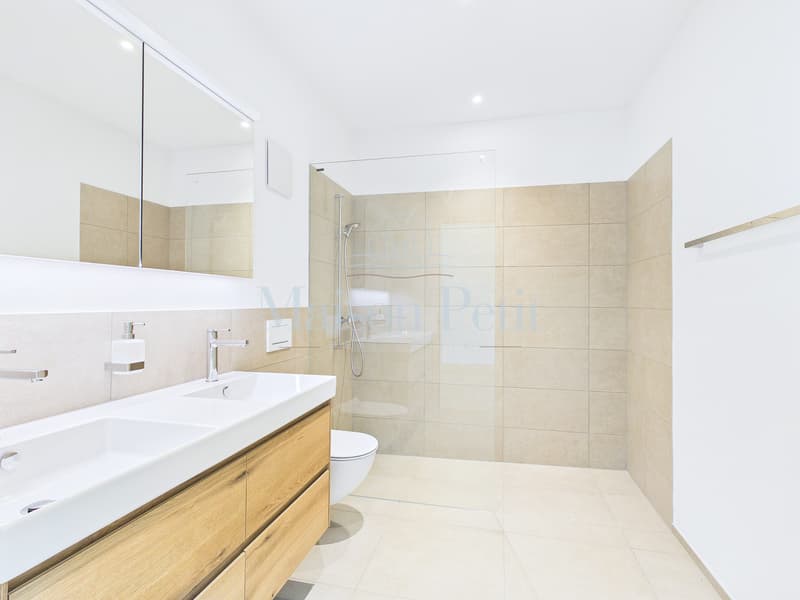 Zauberhafte 5.5-Zimmer-Gartenwohnung mit 336 m² Garten und Privatsphäre (10)