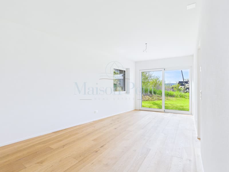 Zauberhafte 5.5-Zimmer-Gartenwohnung mit 336 m² Garten und Privatsphäre (9)