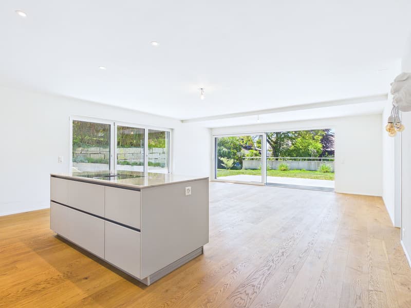 Exklusive Gartenwohnung mit über 100m² Garten inkl. 2 TG-Parkplätze und maximaler Ruhe (4)