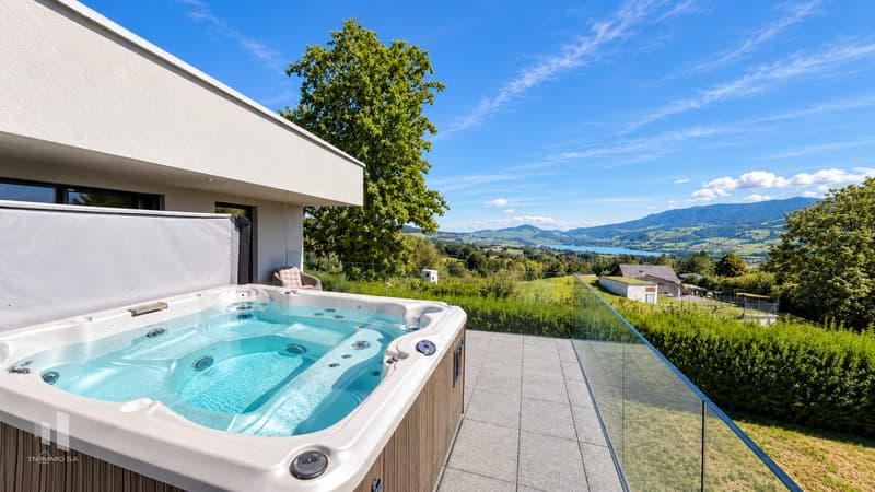 Maison d’architecte avec piscine, spa et vue panoramique sur le lac de la Gruyère (6)