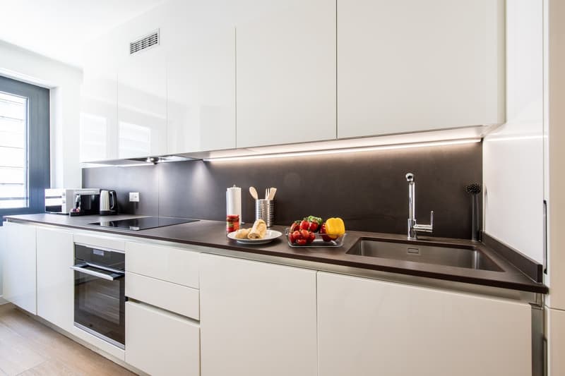 Flexible Rental from 1 Month — Furnished 2.5-Room Apartment with Balcony in Lugano (15)