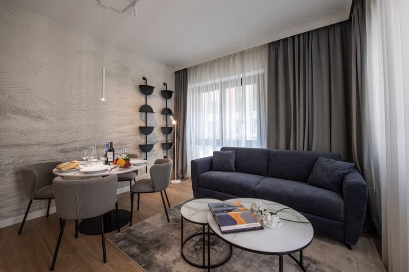 Flexible Rental from 1 Month — Furnished 2.5-Room Apartment with Balcony in Lugano (6)