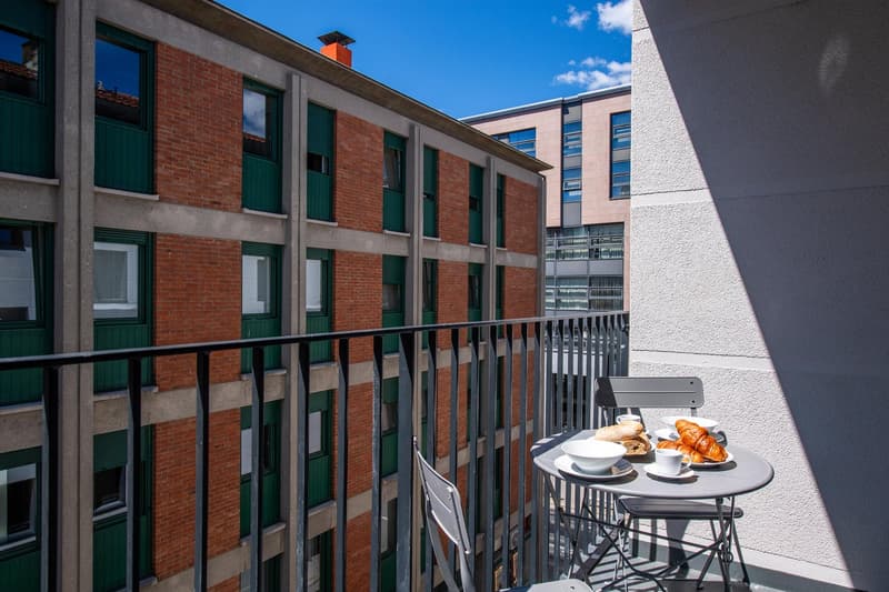 Flexible Rental from 1 Month — Furnished 3.5-Room Apartment with 2 Bathrooms and Balcony in Lugano (6)