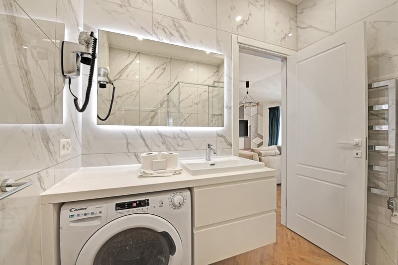 Flexible Rental from 1 Month — Furnished 3.5-Room Apartment in Central Lugano (24)