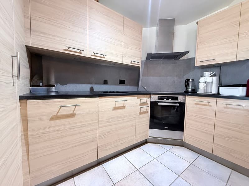Spacieux appartement en attique de 4 pièces à Saillon – Vue imprenable et prestations haut de gamme (3)
