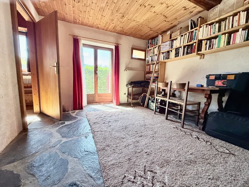Maison à vendre à Ayent avec terrain à bâtir de 2'390 m2 (5)