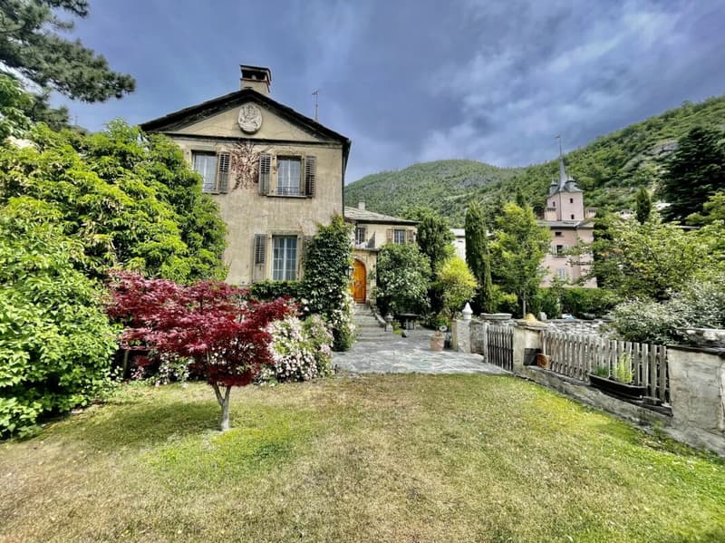 Château historique au coeur du Valais (3)
