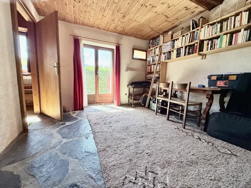 Charmante maison avec terrain à bâtir (9)
