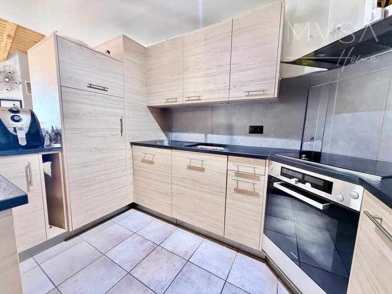 Bel appartement de 4½ pièces situé au dernier étage (3)