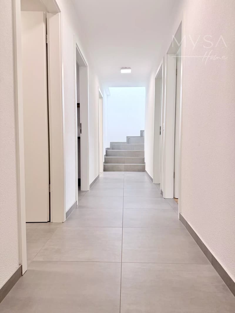 Hall rez inférieur