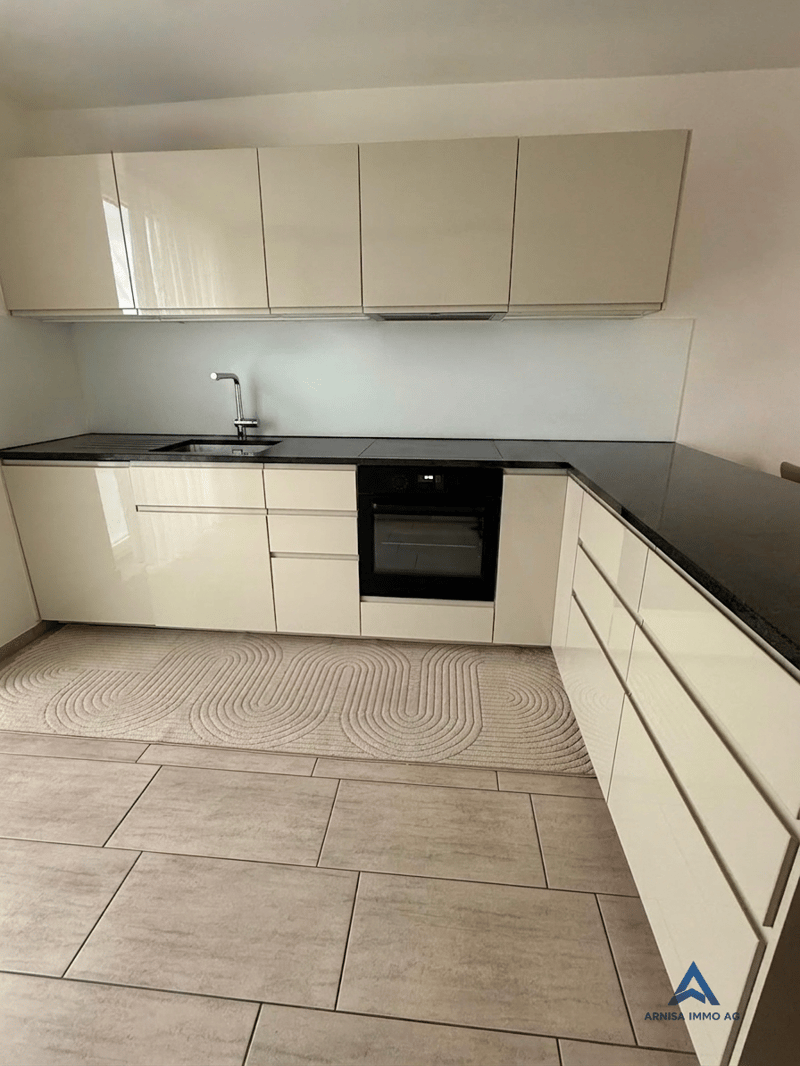Charmante 4.5-Zimmer-Wohnung mit Balkon und herrlicher Aussicht in Kaiseraugst (6)