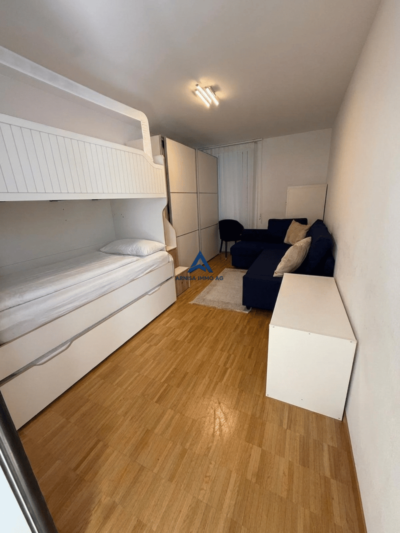 Helle 4.5-Zimmer-Wohnung mit Balkon in Kaiseraugst – sofort verfügbar! (8)