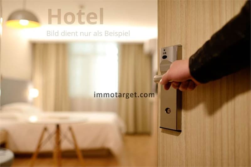 Hotel Garni mit Seesicht am Lago Maggiore - charmant & zentral (1)